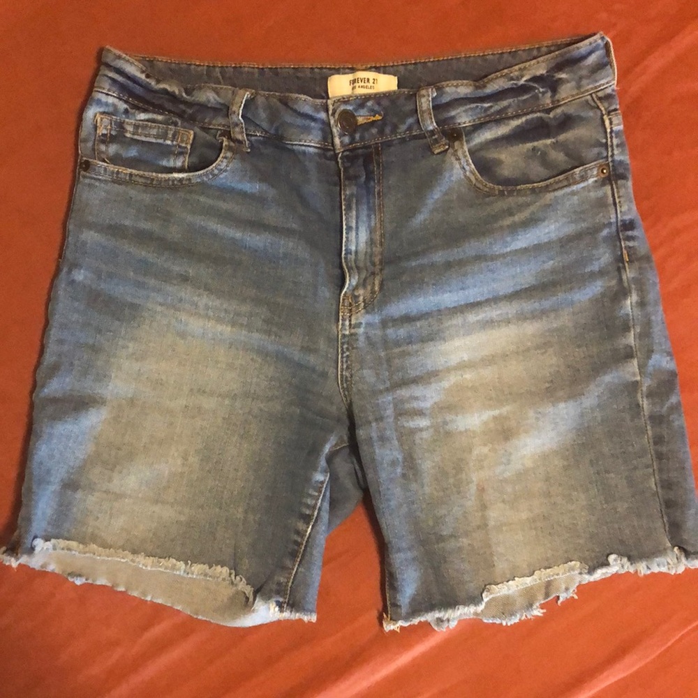 Cut Off Boyfriend Shorts